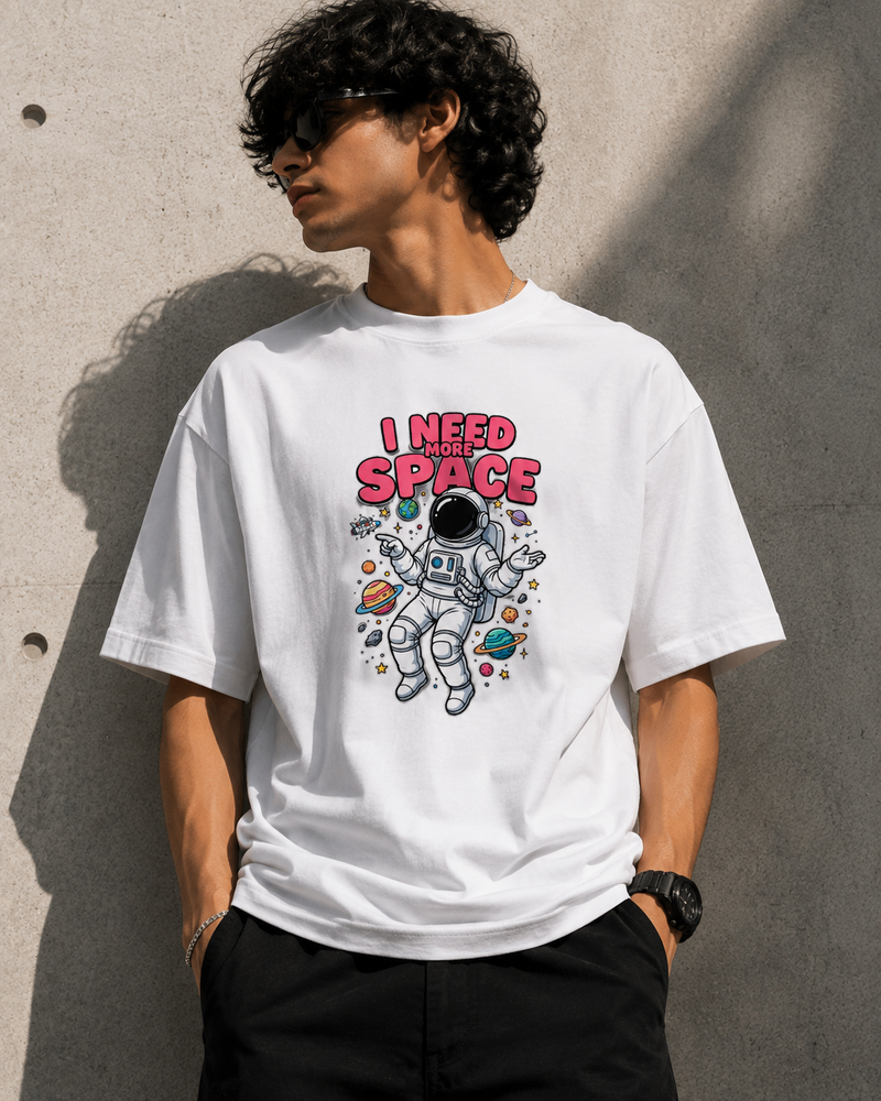 RAVYNN Oversized White T-Shirt – "I Need More Space" Astronaut Graphic